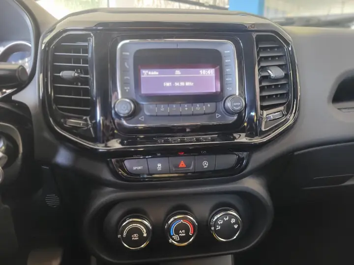 Toro Freedom 1.8 16V Flex Aut.