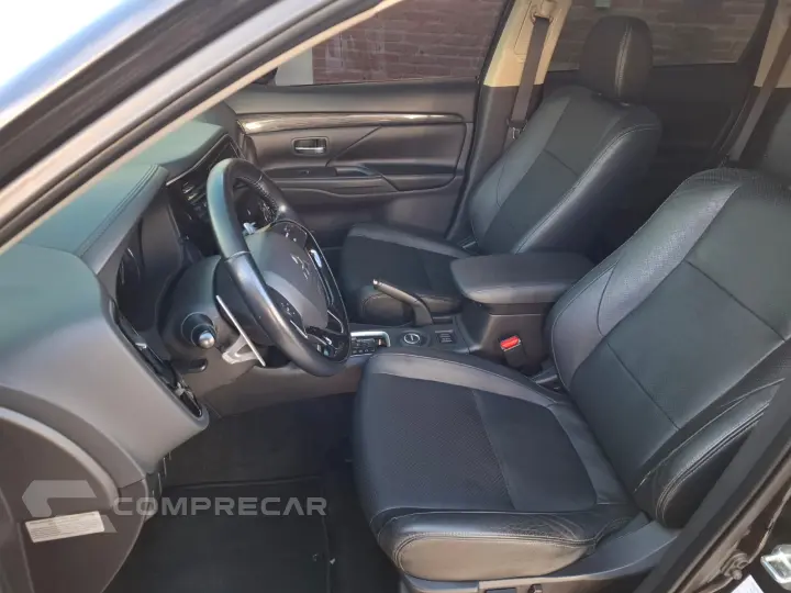 OUTLANDER 3.0 GT 4X4 V6 24V