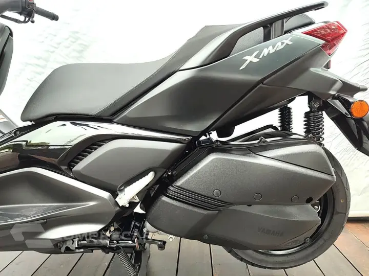 YAMAHA XMAX 250 CONNECTED ABS