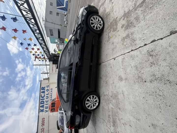 JETTA 2.0 COMFORTLINE FLEX 4P TIPTRONIC