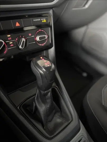 T-CROSS 1.0 200 TSI TOTAL FLEX AUTOMÁTICO