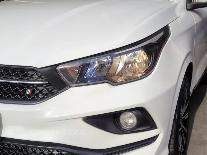 CRONOS 1.3 8V Flex