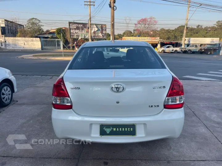 ETIOS 1.5 XS Sedan 16V