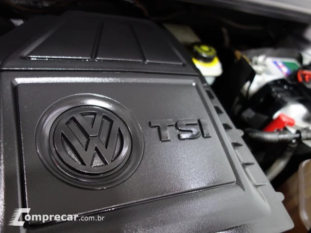 UP - 1.0 TSI HIGH UP 12V 4P MANUAL
