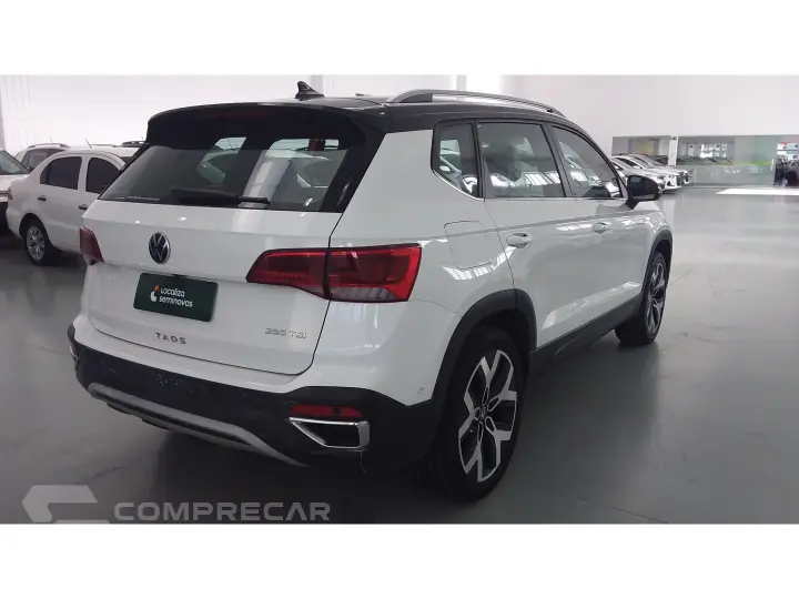 TAOS 1.4 250 TSI TOTAL FLEX HIGHLINE AUTOMÁTICO