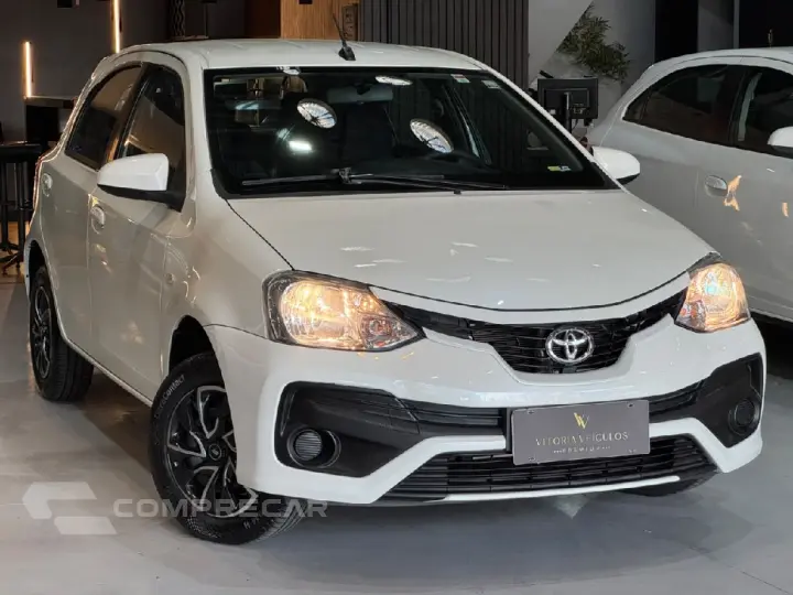 ETIOS 1.5 XS 16V FLEX 4P AUTOMATICO