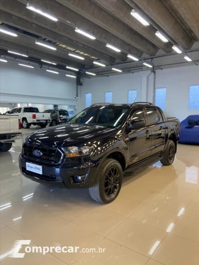 RANGER 2.2 Black 4X2 CD 16V