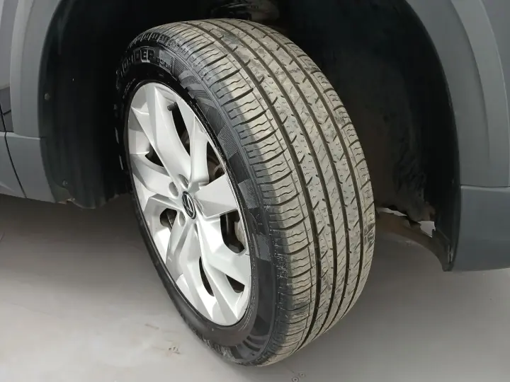 TAOS 1.4 250 TSI TOTAL FLEX COMFORTLINE AUTOMÁTICO