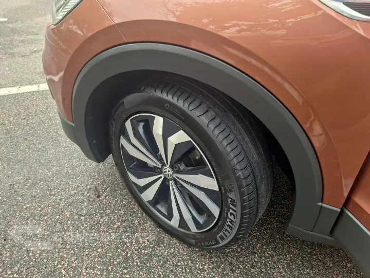 T-Cross 1.4 250 Tsi Total Flex Highline Automático