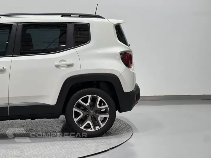 RENEGADE 1.8 16V FLEX LONGITUDE 4P AUTOMÁTICO