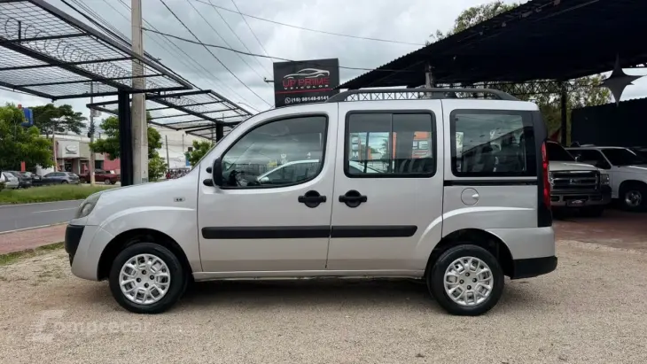 Doblo 1.8 16V 4P FLEX ESSENCE 7 LUGARES
