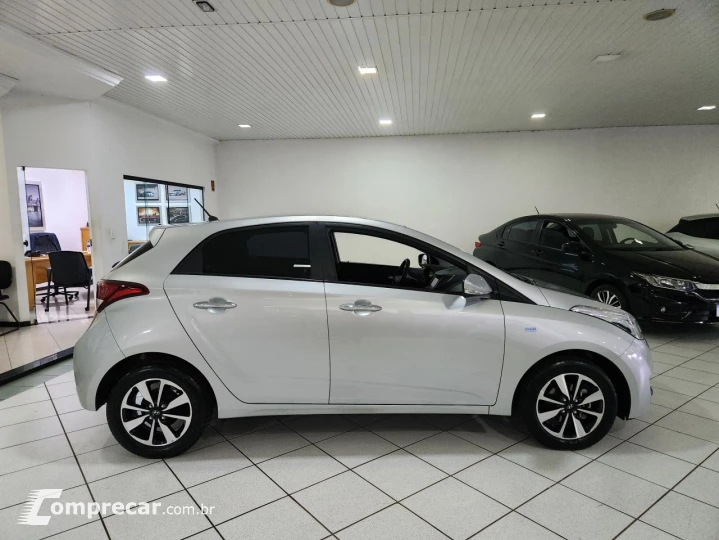 HB 20 Hatch 1.6 16V 4P FLEX OCEAN