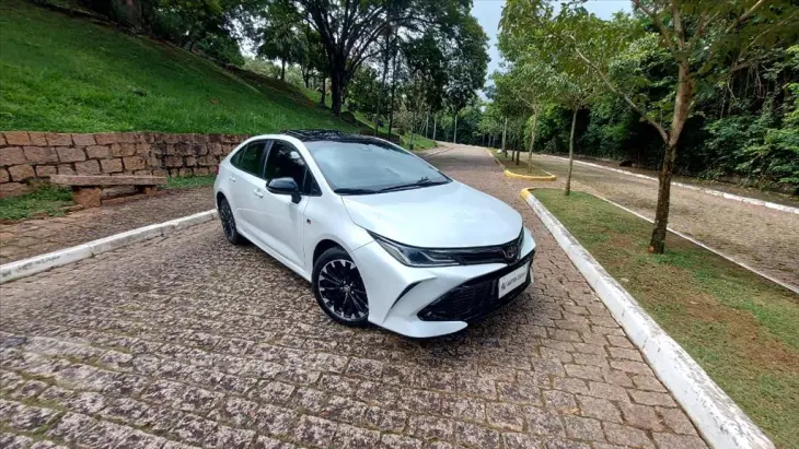 COROLLA 2.0 VVT-IE FLEX GR-S DIRECT SHIFT