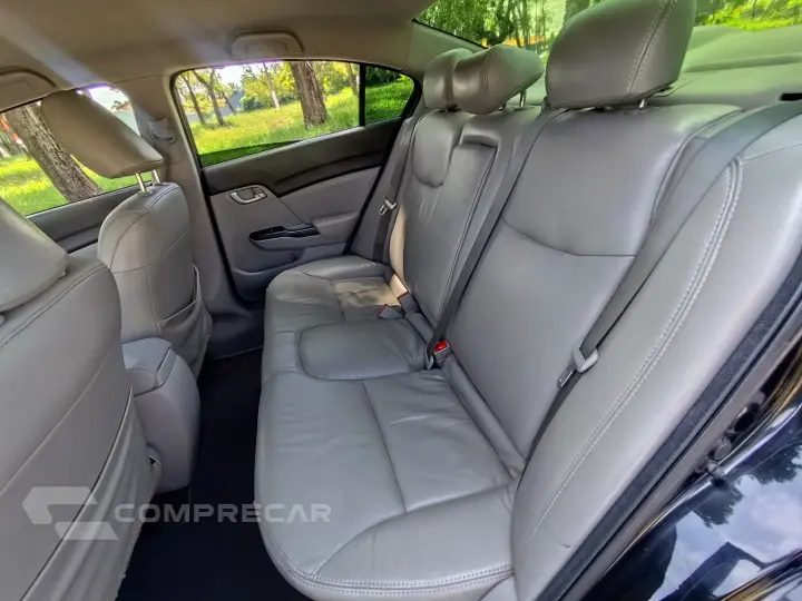 CIVIC 1.8 LXS 16V FLEX 4P AUTOMÁTICO