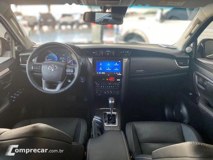 HILUX SWSRXA4FD