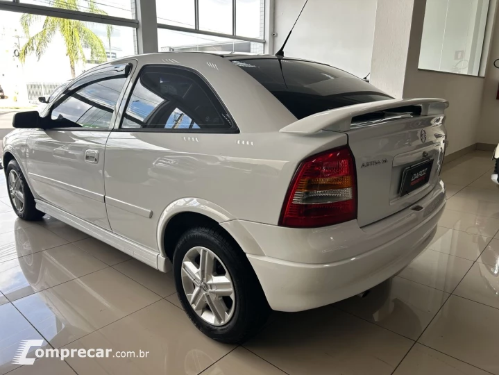 Astra GL 1.8 MPFI 3p