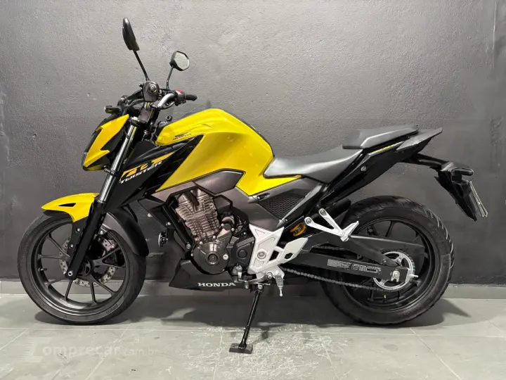 CB 300 F TWISTER ABS