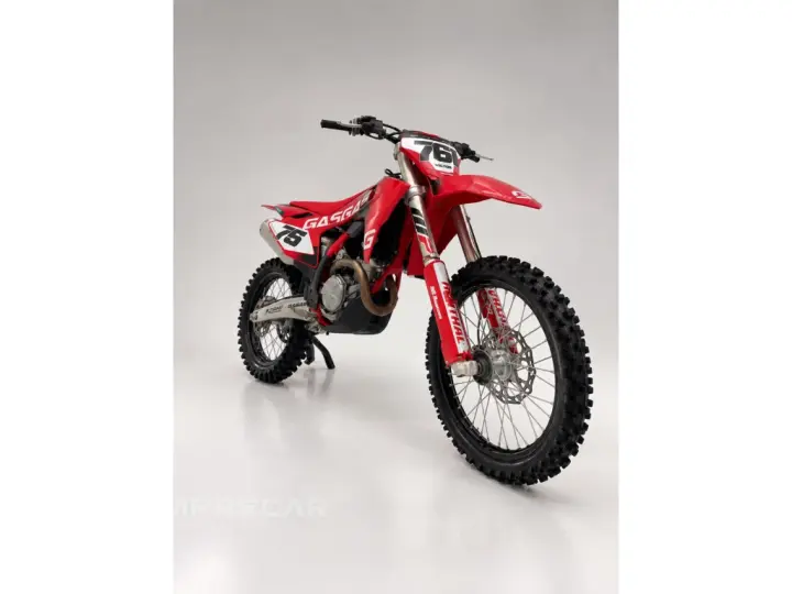 MC 450F