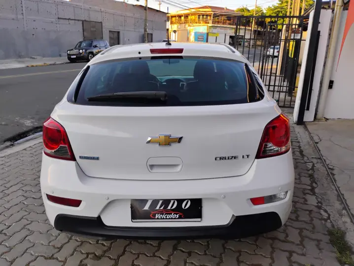 CRUZE 1.8 LT Sport6 16V