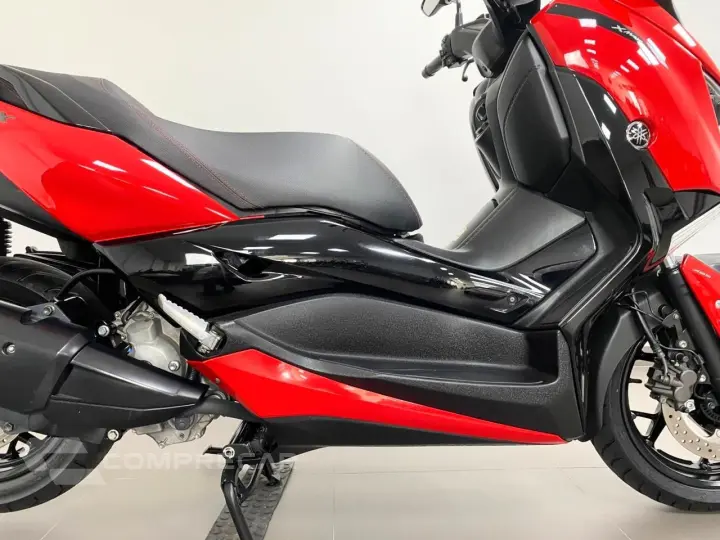 YAMAHA XMAX 250 ABS