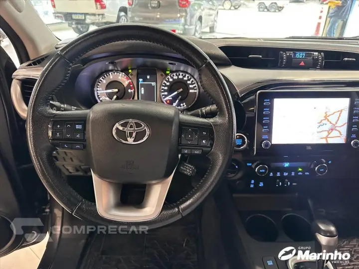 HILUX 2.8 D-4D TURBO DIESEL CD SRX 4X4 AUTOMÁTICO