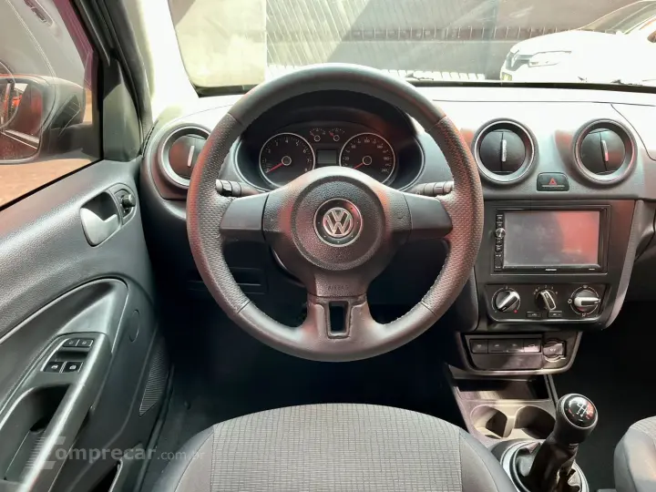 VOYAGE 1.6 MI City 8V