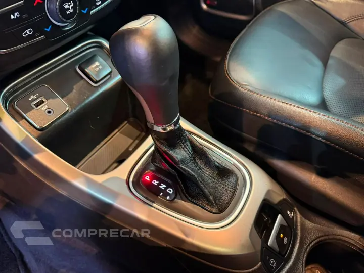 Compass 2.0 16V Flex Longitude Automático