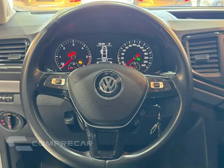 AMAROK 3.0 V6 TDI DIESEL COMFORTLINE CD 4MOTION AUTOMÁTICO