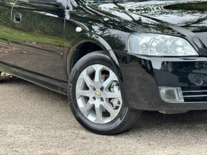ASTRA 2.0 MPFI Advantage 8V