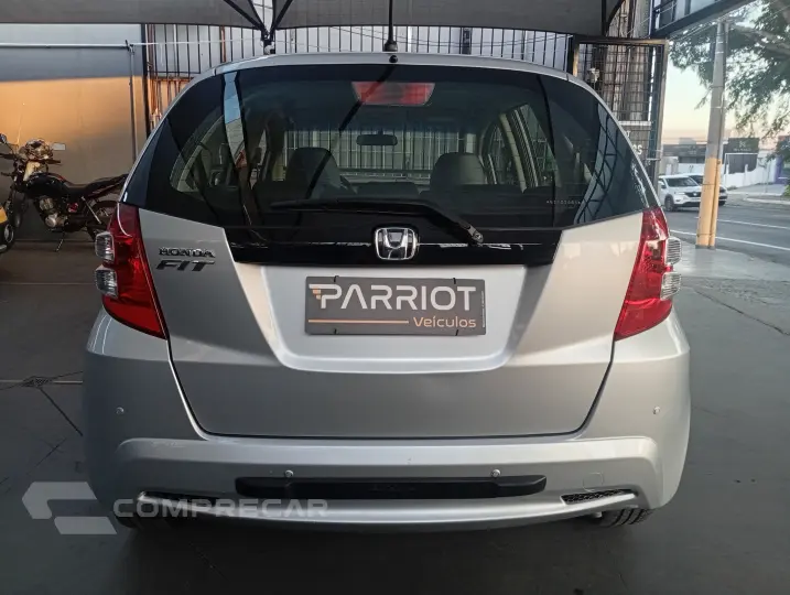 FIT 1.4 LX 16V
