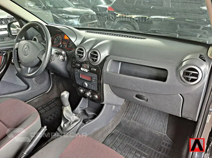 SANDERO 1.6 16V SCE Stepway