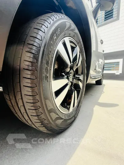 AIRCROSS 1.6 Salomon Tendance 16V