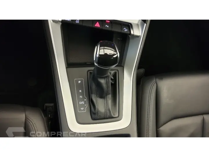 Q3 1.4 35 TFSI FLEX PRESTIGE PLUS S TRONIC