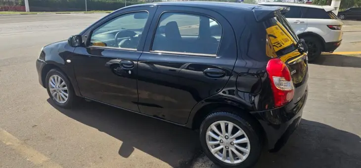 ETIOS 1.5 XLS 16V