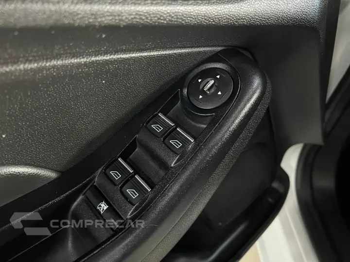 FIESTA 1.6 TITANIUM HATCH 16V FLEX 4P MANUAL