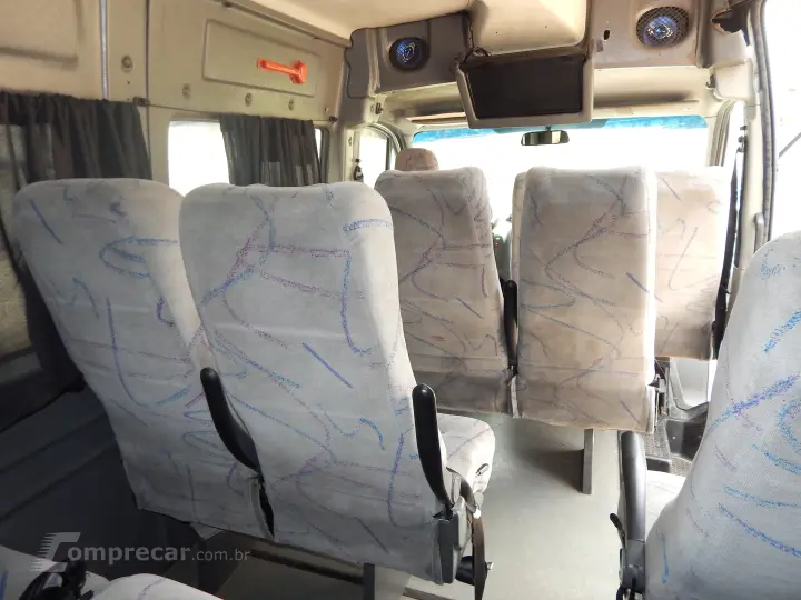 MASTER 2.5 DCI Minibus L3h2 16 Lugares 16V
