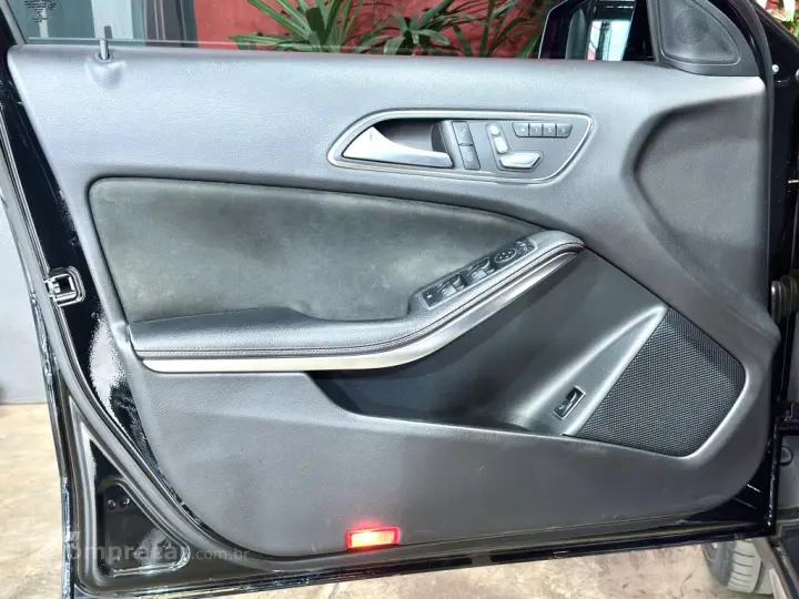 GLA 250 2.0 CGI GASOLINA SPORT 7G-DCT