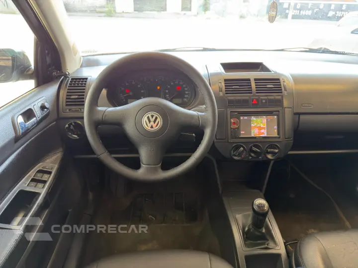 POLO SEDAN 1.6 MI 8V