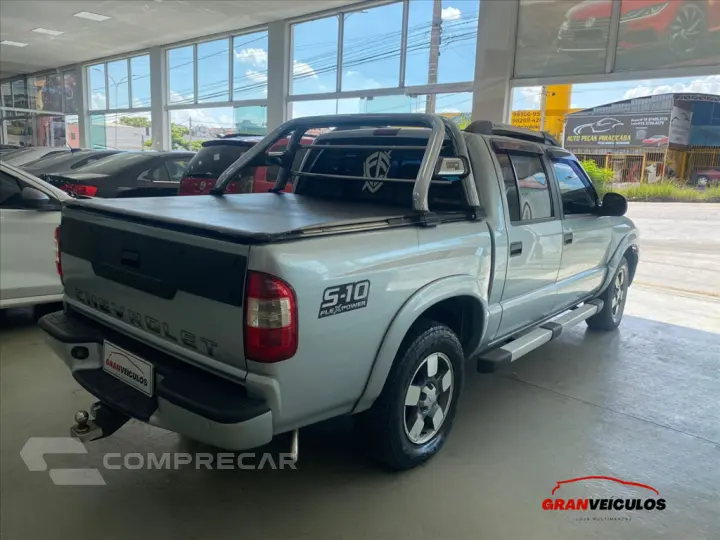 S10 2.4 MPFI EXECUTIVE 4X2 CD 8V FLEX 4P MANUAL