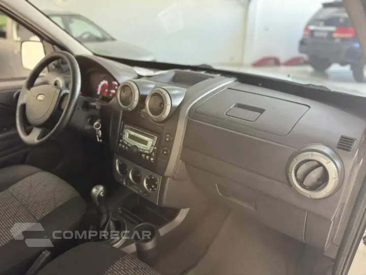 ECOSPORT 1.6 FREESTYLE 8V FLEX 4P MANUAL