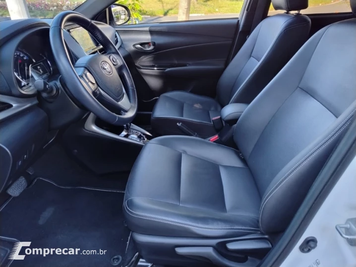 YARIS 1.5 16V X WAY Connect