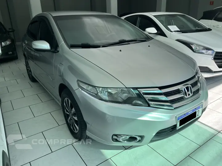 CITY 1.5 LX Sedan 16V