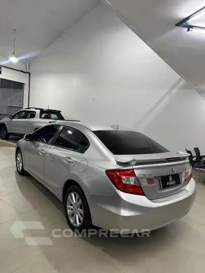 Civic Sedan LXR 2.0 Flexone 16V Aut. 4p