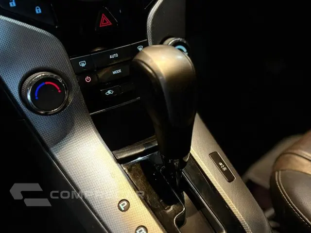 CRUZE HATCH - 1.8 LTZ SPORT6 16V 4P AUTOMÁTICO