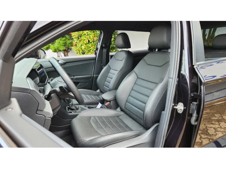 TAOS 1.4 250 TSI TOTAL FLEX HIGHLINE AUTOMÁTICO