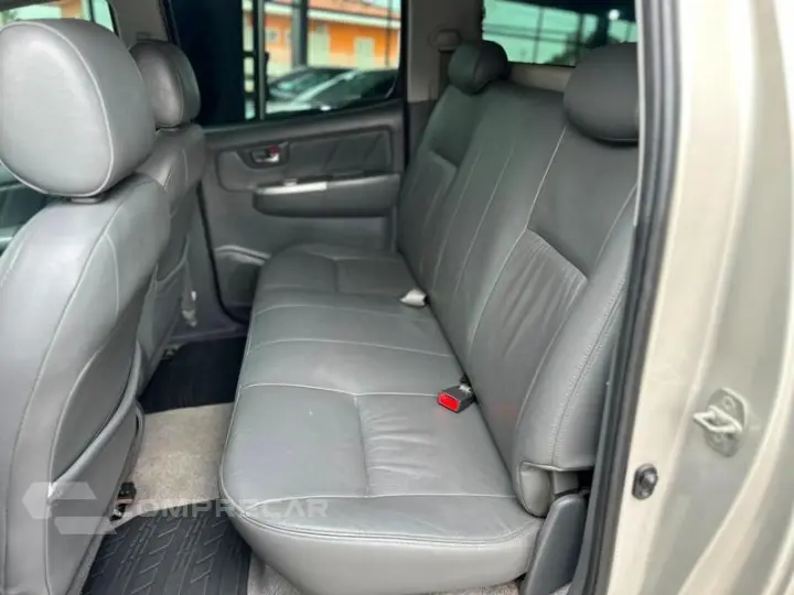 HILUX CD4X4 SRV