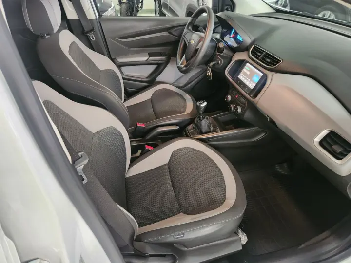 Onix Hatch 1.0 4P FLEX LT