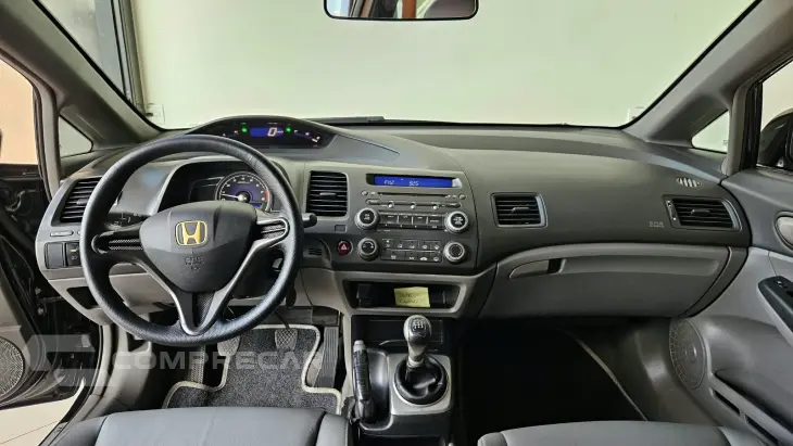CIVIC 1.8 LXS 16V
