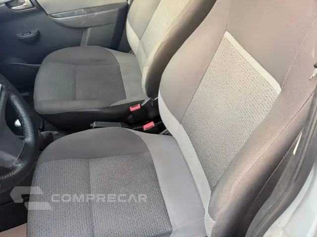 CELTA - 1.0 MPFI LT 8V 4P MANUAL