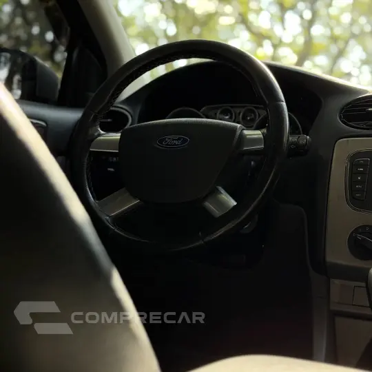 FOCUS 1.6 SE Hatch 16V